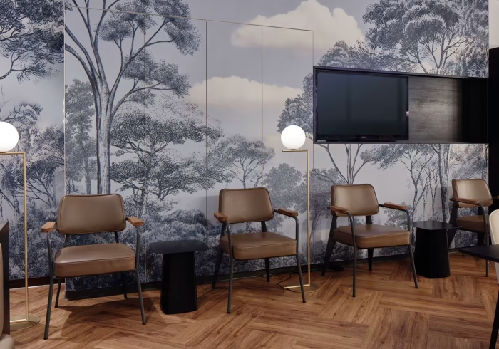 
                                    Galerie Zurich airport
                